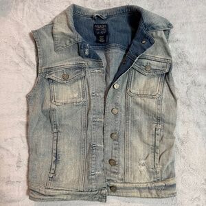 Guess Denim Vest, Light Blue, Button Closure, Size XS, Good Condition